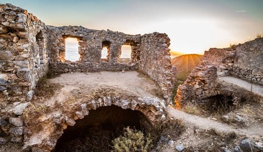 Himara Castle