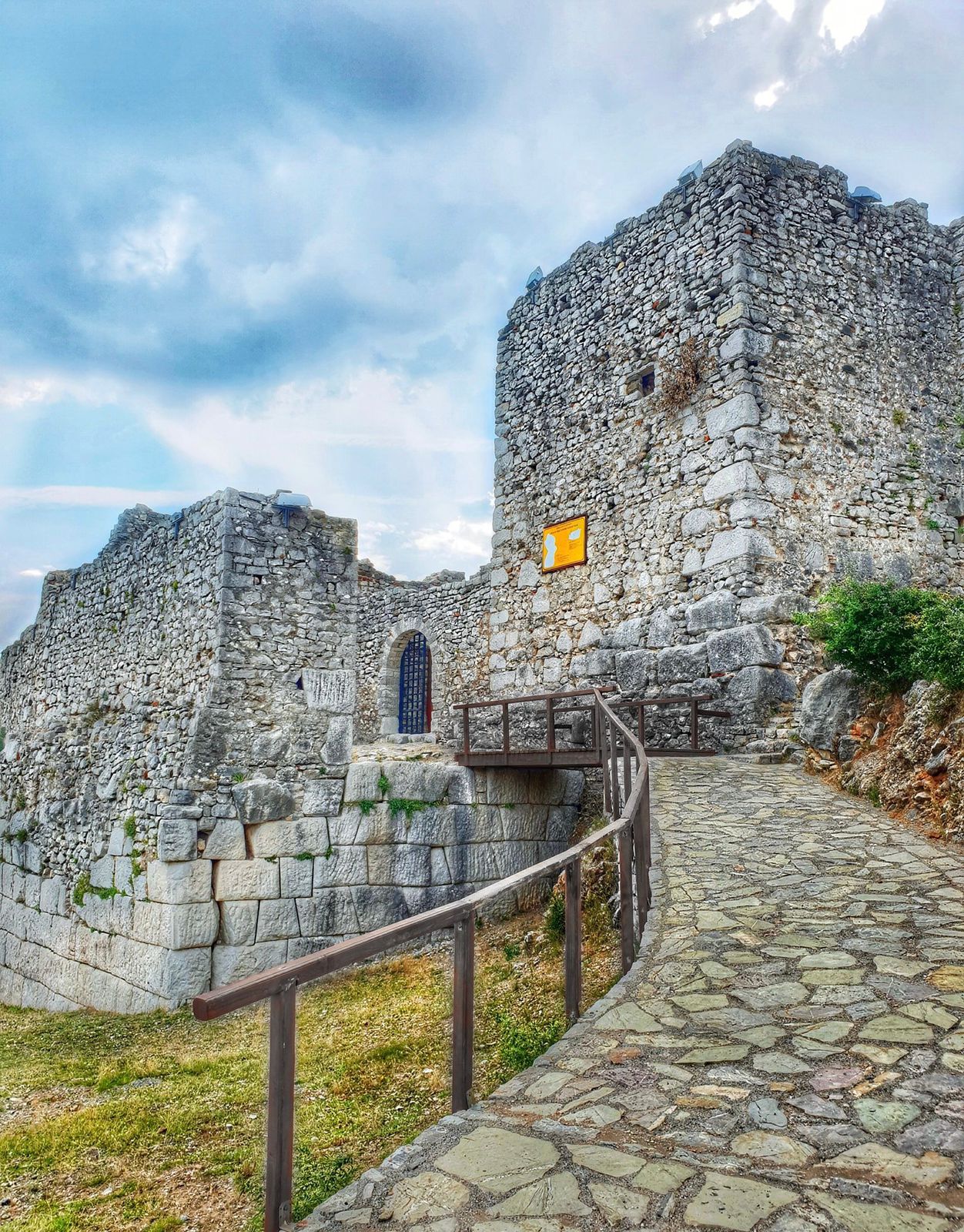 Lezha Castle